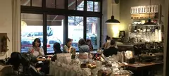 Kávézzunk Berlinben! című cikk borítóképe