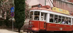 Lisszabon, az ismeretlen ismerős 1. című cikk borítóképe