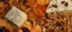 Aszú az asztalon című cikk borítóképe